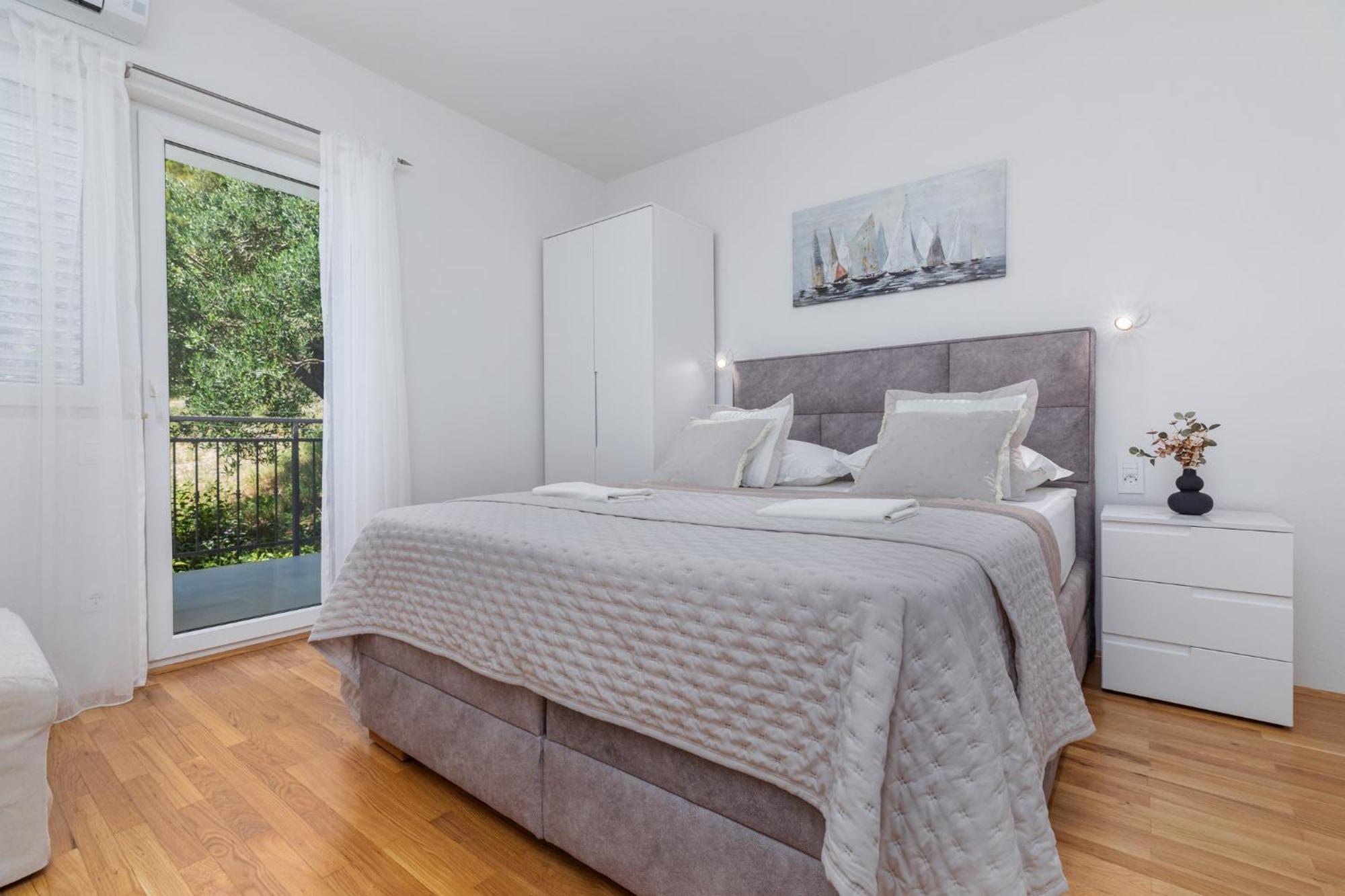 Ferienwohnung Dejan Brela Exterior foto